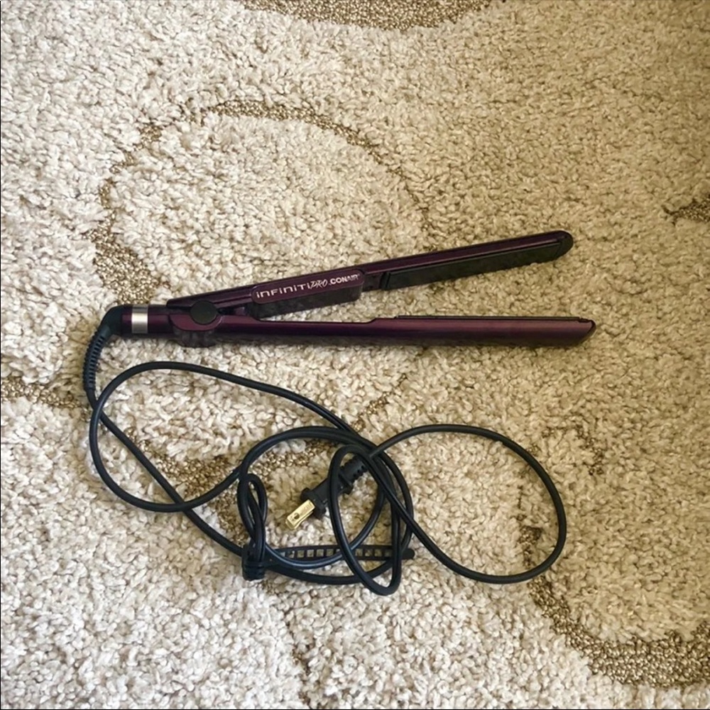 INFINITY PRO CONAIR Tourmaline Ceramic Flat Iron